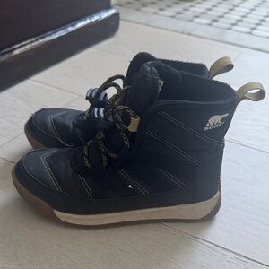 Sorel Black and Tan Kids Boots
